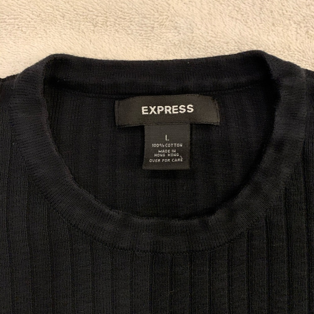 Express Sweater - Picture 3 of 3